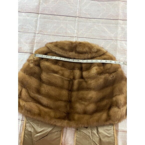 Vintage Thelanadian Fur Shop Worchester Mass Mink Fur Wrap - Medium - Picture 13 of 14